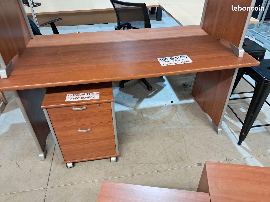 Bureau + caisson tiroir (image 1)