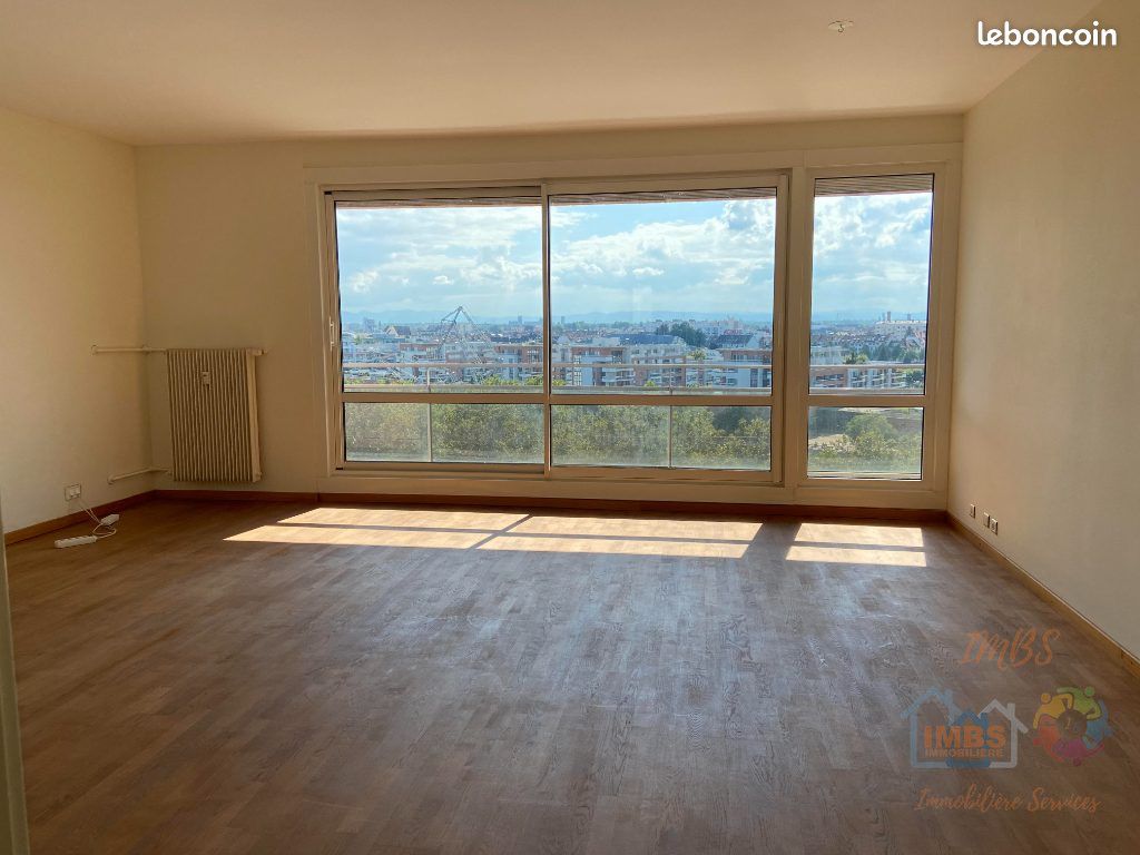 Appartement 4 pièces 104 m² · à Strasbourg · 104 m² · 1 700 €