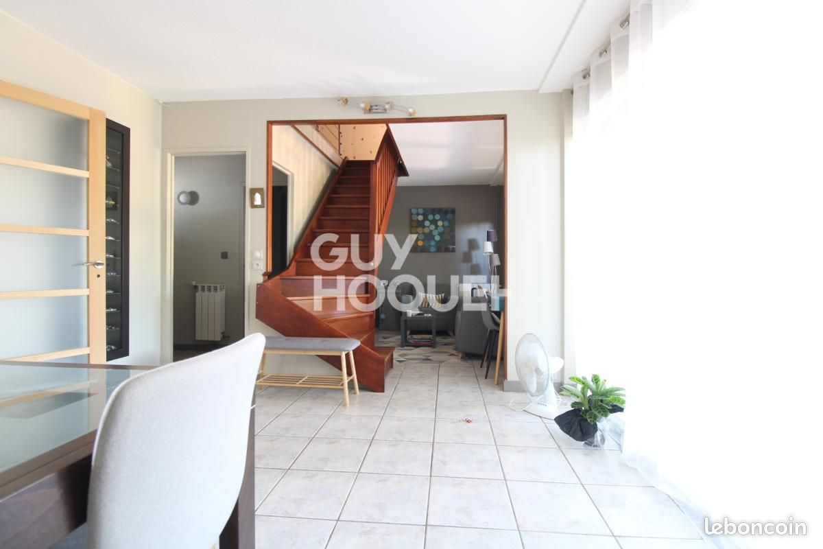 Maison 5 pièces 100 m² · à Brie-Comte-Robert · 100 m² · 269 900 €
