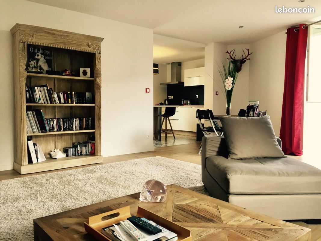 Appartement 4 pièces 147 m² · à Besançon · 146,5 m² · 1 600 €