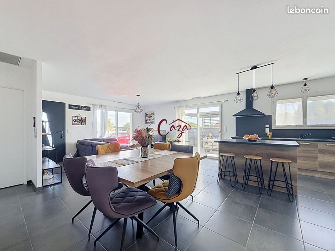 Maison 4 pièces 93 m² · à Tresses · 93 m² · 350 000 €