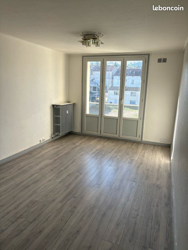 Appartement 4 pièces 73 m² · à La Ricamarie · 73 m² · 55 000 €