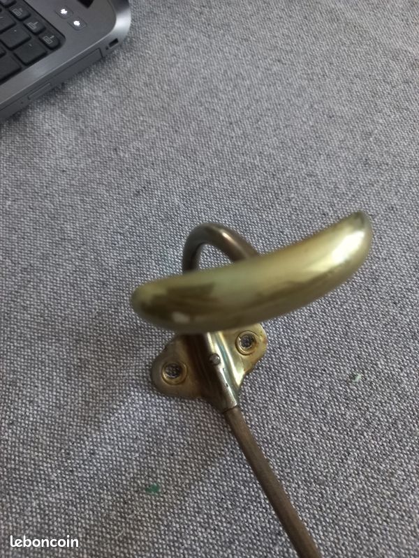 Porte manteau en bronze (image 3)