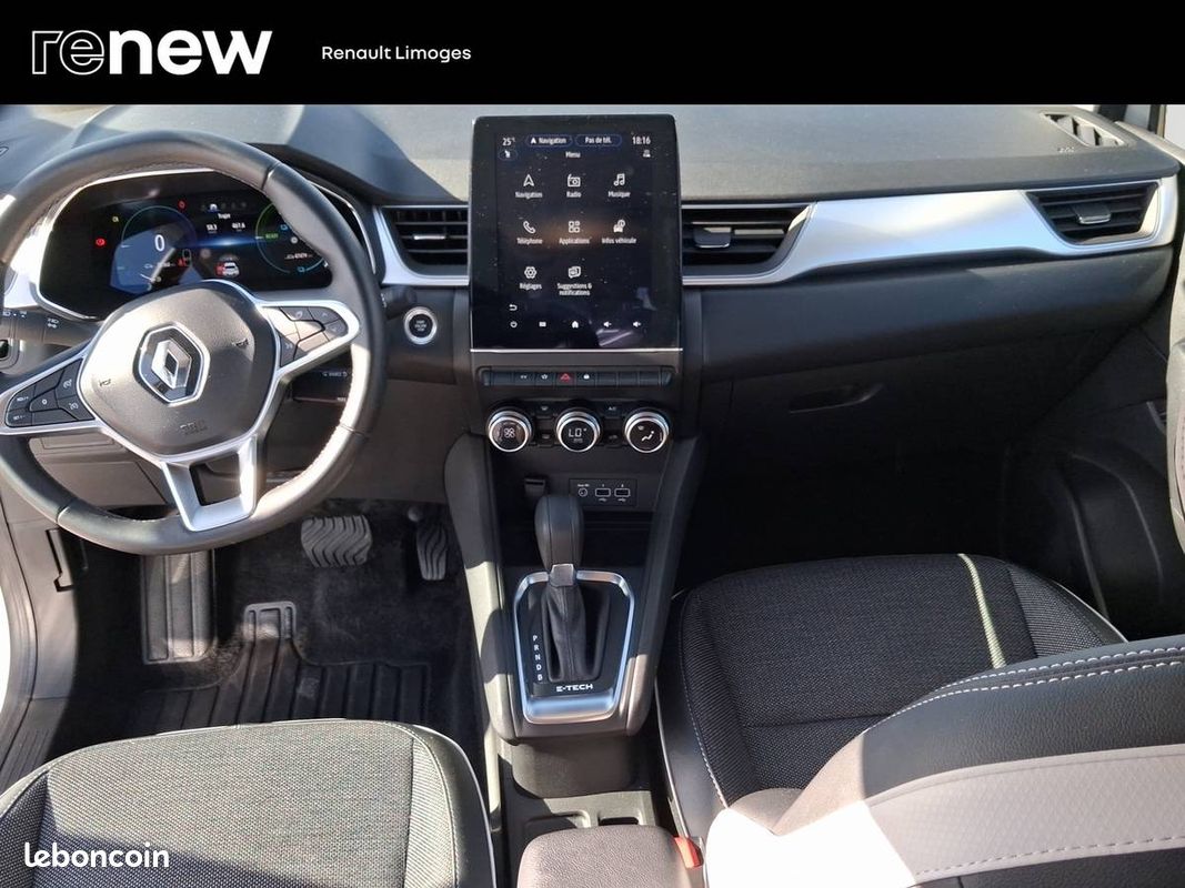 RENAULT Captur E-Tech full hybrid 145 Techno fast track (image 12)