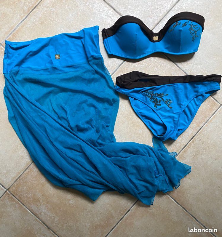 Maillot de bain avec paréo (image 1)