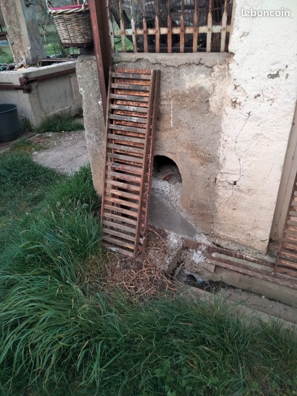 Grille fonte (image 1)
