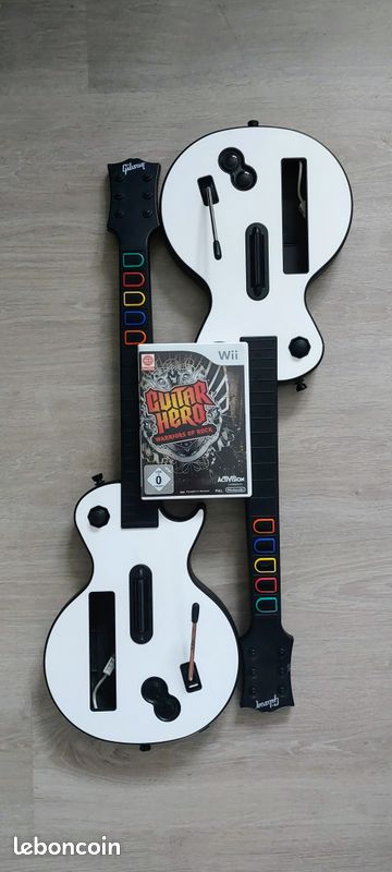 Manette sans fil + skin pour Wii Madcatz - Manette - Achat & prix