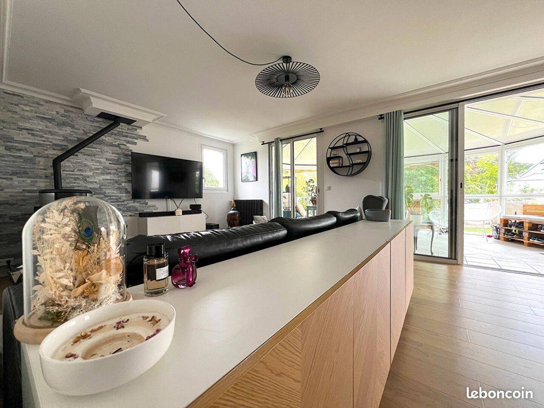 Maison 6 pièces 142 m² · à Thouaré-sur-Loire · 142 m² · 409 000 €