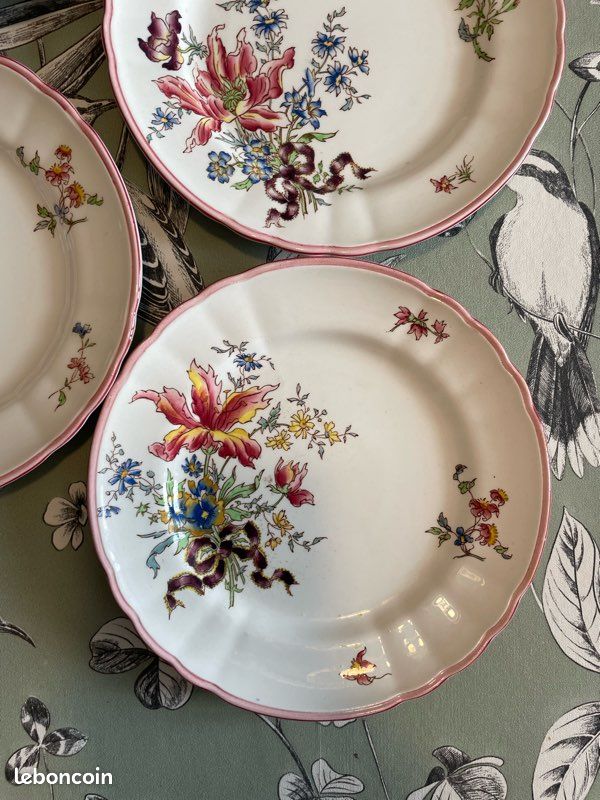 Assiettes à dessert anciennes Sarreguemines Strasbourg? Fin 19e début 20e (image 3)
