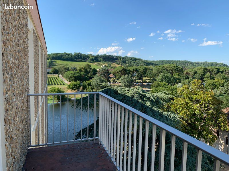 Appartement 3 pièces 77 m² · à Sainte-Foy-la-Grande · 77 m² · 620 €