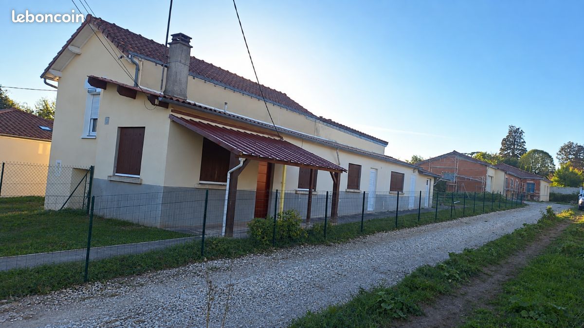 Maison 5 pièces 55 m² · à Saint-Junien · 55 m² · 680 €/mois