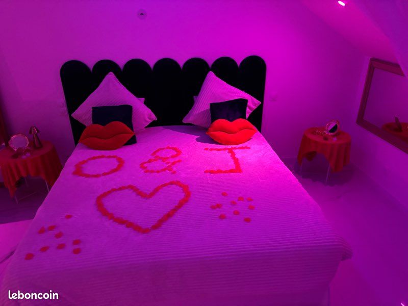 Love room Balnéo/Jacuzzi Escapade nature (image 15)