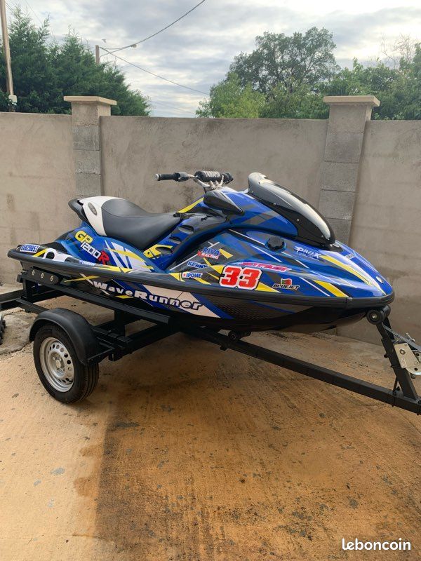 GP1200R équipé d’un 1300cm3 avec 38h (image 1)
