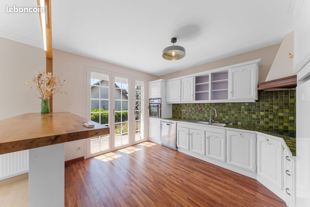 Propriété 6 pièces 126 m² (image 13)