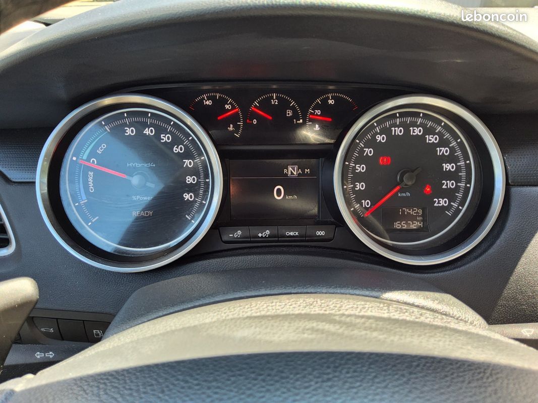 PEUGEOT 508 HYBRID4 2.0 HDi 163ch FAP BMP6 + Electric 37ch Féline (image 10)