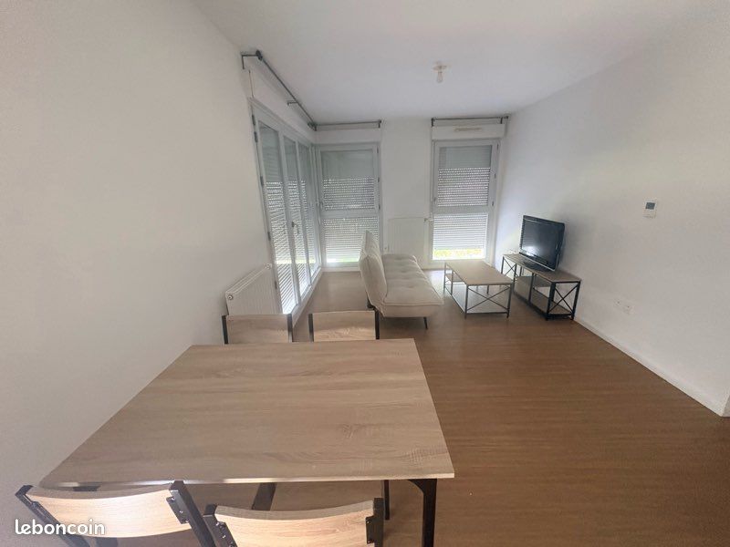 Appartement 2 pièces 40 m² · à Mantes-la-Ville · 40 m² · 900 €/mois