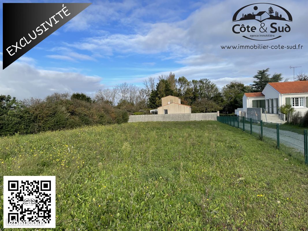 Terrain 1034 m² · à Salles-sur-Mer · 1 034 m² · 377 520 €