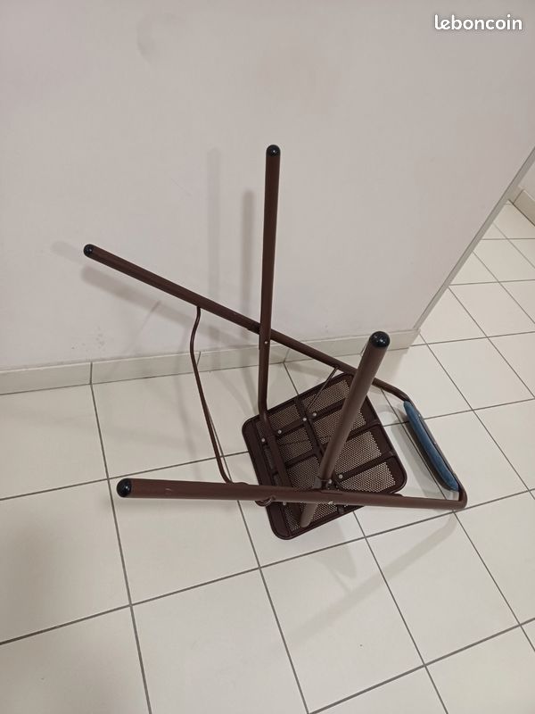 Chaise haute de bar pliante et non pliable en métal (image 3)