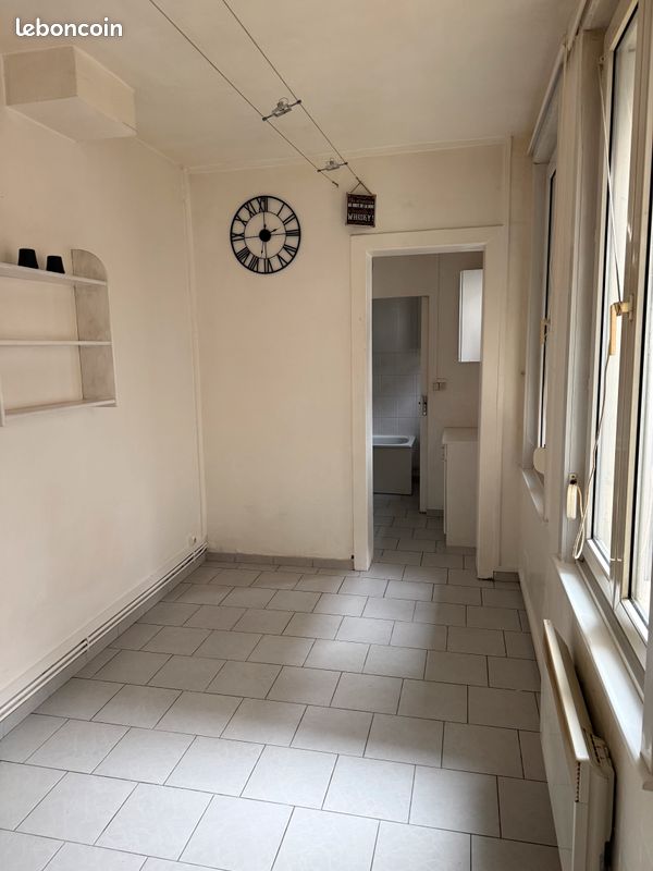 Appartement 1 pièce 17 m² · à Lille · 17 m² · 75 000 €