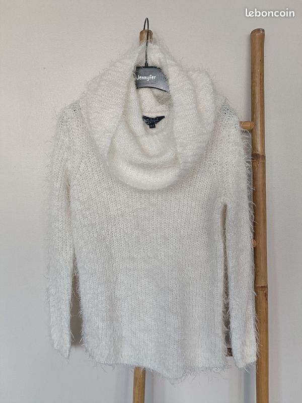 Pull en poil doux+snood amovible assorti T.XS (image 1)