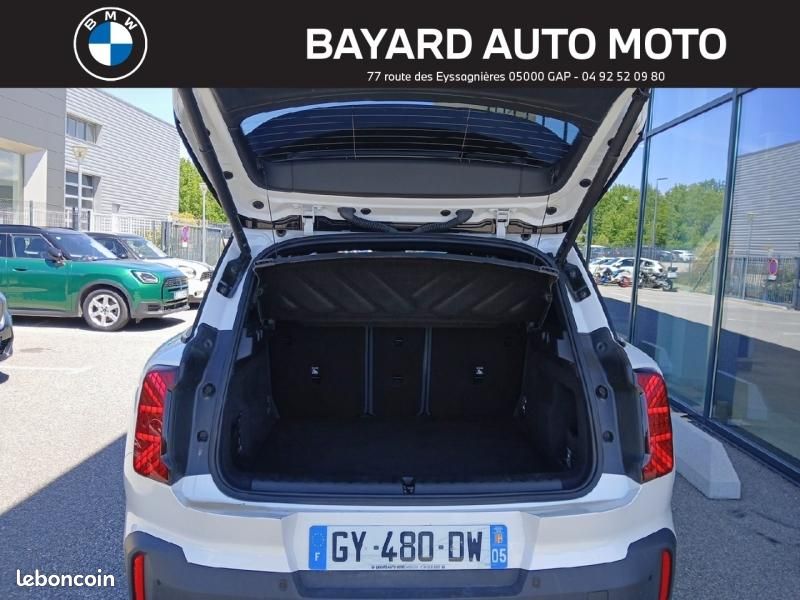Mini Countryman S 218ch Favoured ALL4 DKG7 (image 7)