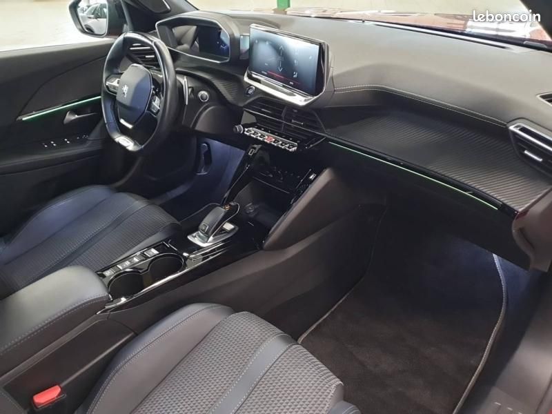 Peugeot 2008 1.5 BlueHDi 130ch S&S GT Line EAT8 7cv (image 13)