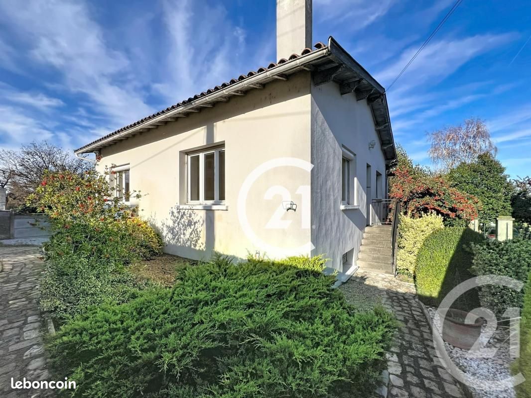Maison 4 pièces 106 m² · à Cognac · 106 m² · 128 100 €