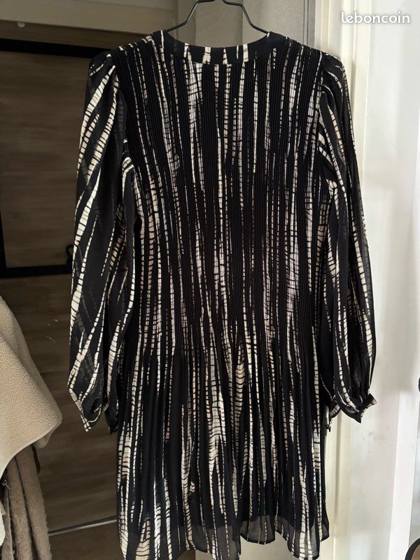 Robe ESPRIT comme neuve (image 4)