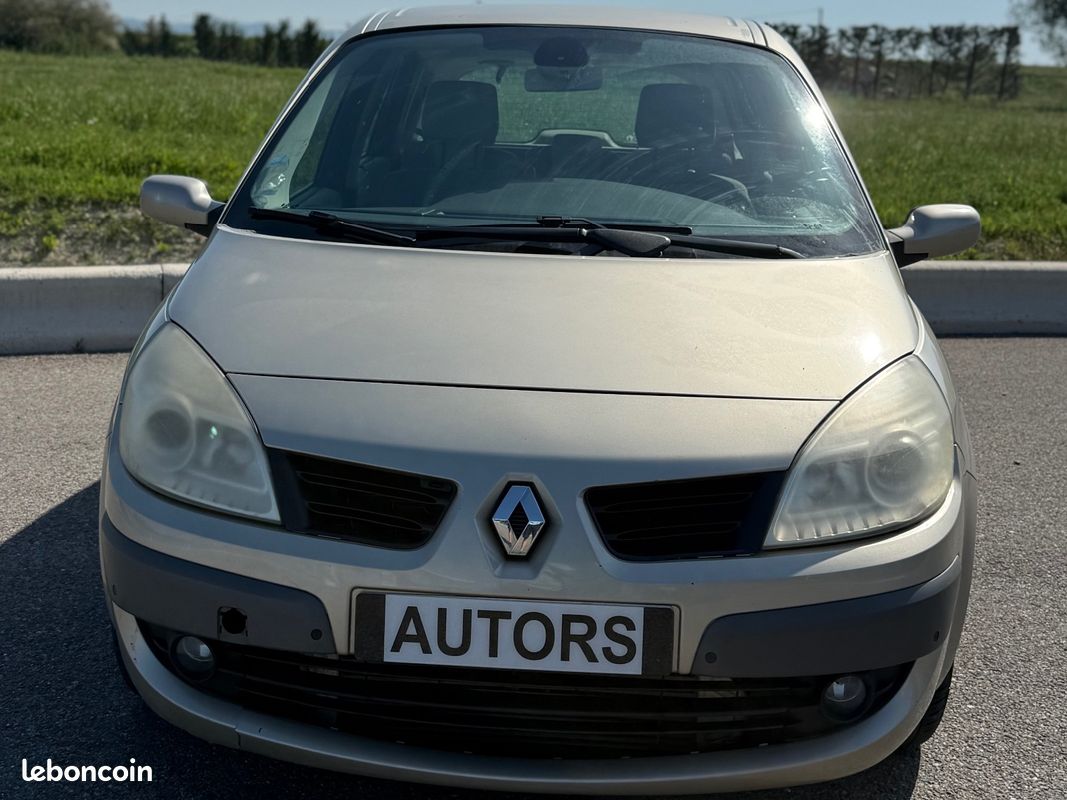 RENAULT SCENIC II 1.9 dCi 130 FAP Exception Proactive A (image 2)