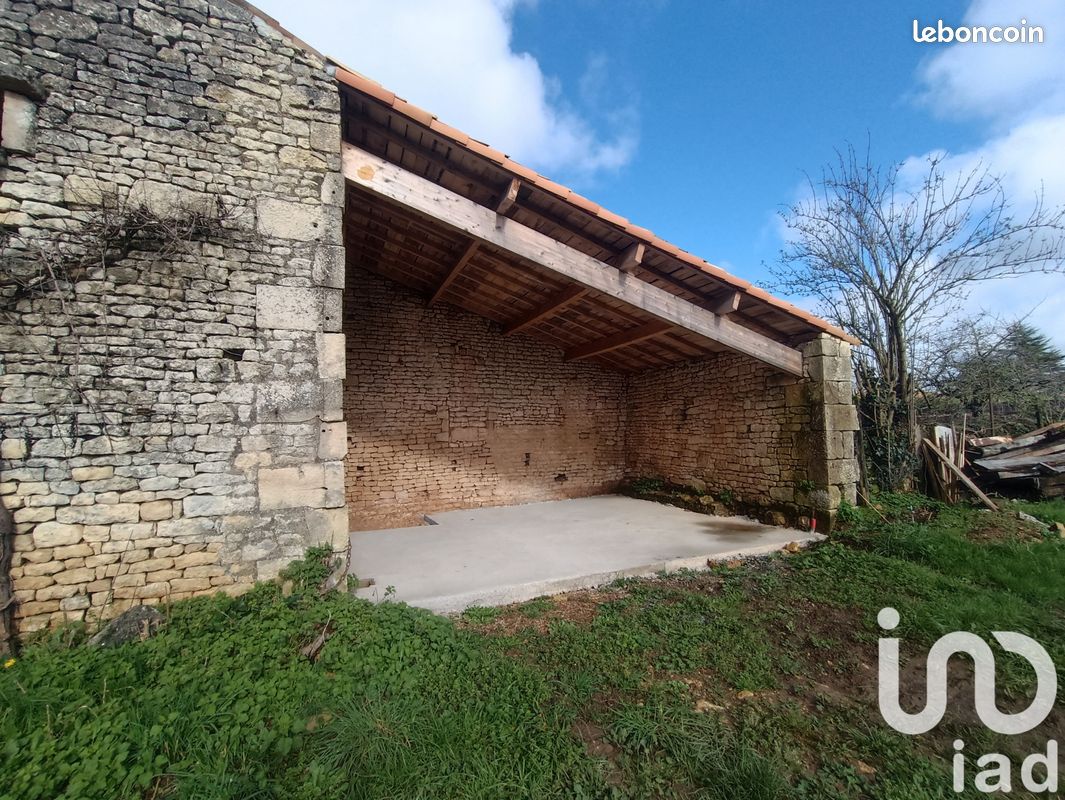 Propriété 2 pièces 36 m² - Échiré 79410 (image principale 3)