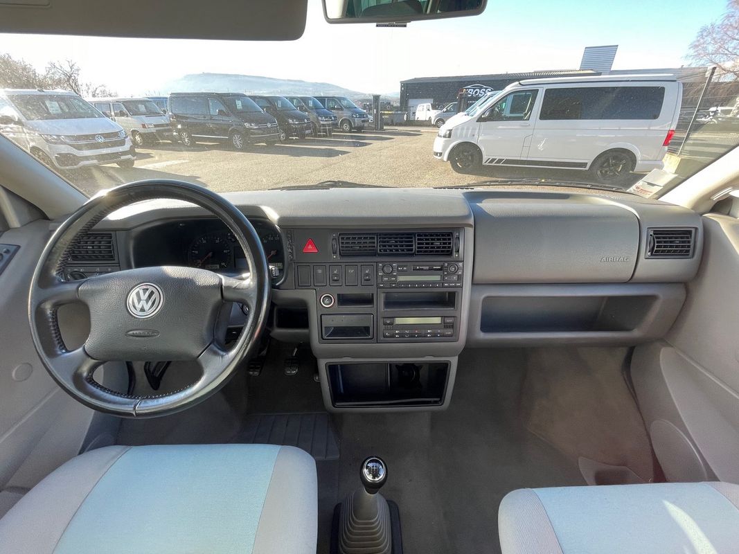 VW T4 California Génération 2.5L TDI 102CH - Van Concept