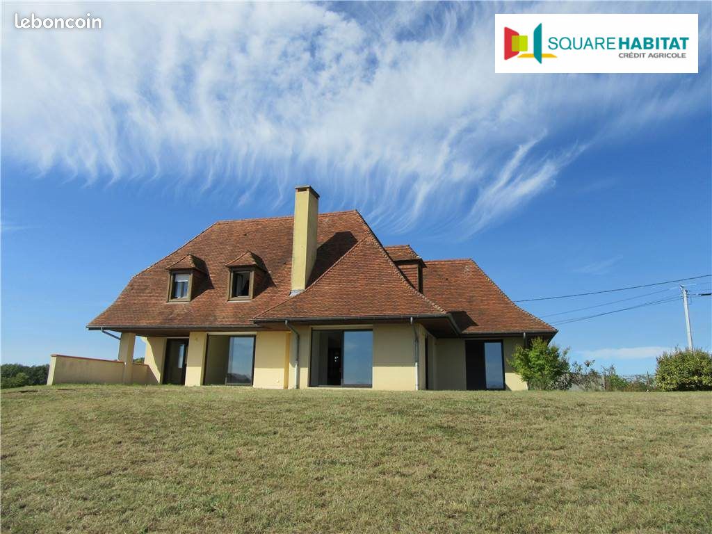 Maison 4 pièces 163 m² - Ozenx-Montestrucq 64300 (image principale 0)