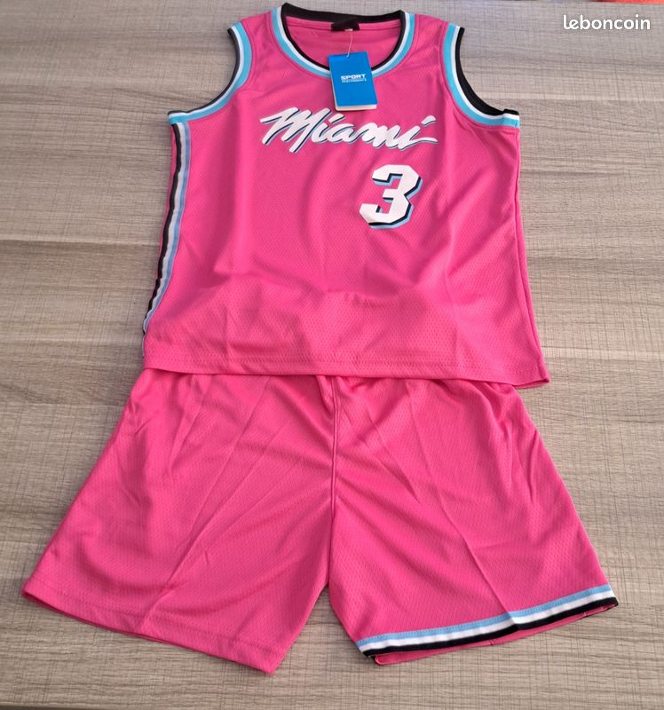 Ensemble Miami Heat Basket Miami Heat Ensemble De Basketball Noir