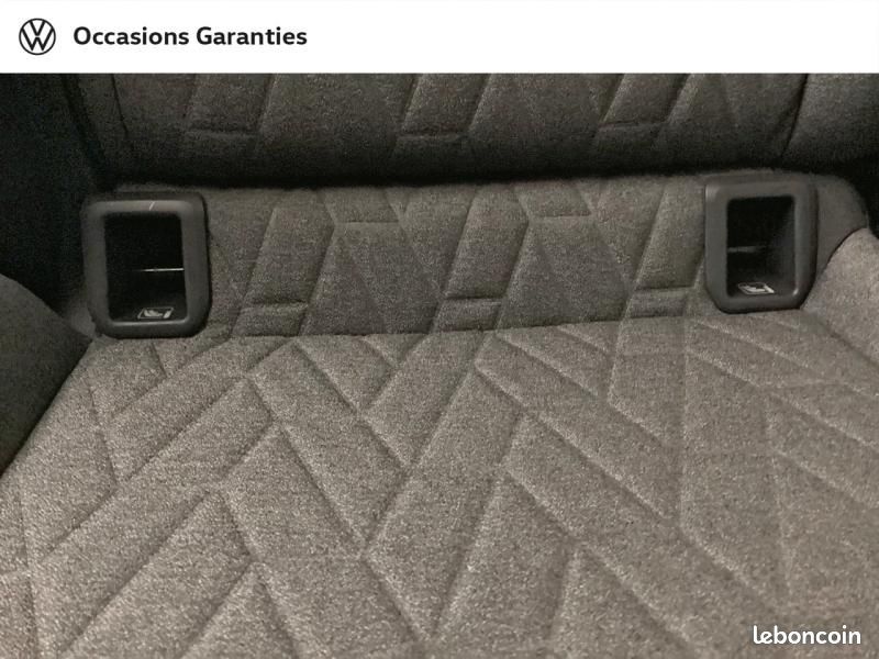 Volkswagen T-Cross 1.0 TSI 116ch Life Plus DSG7 (image 24)