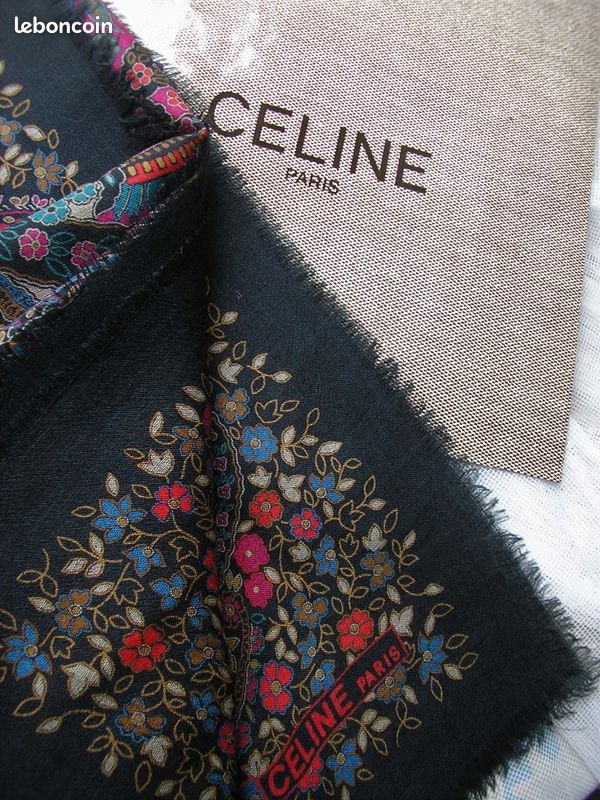 Châle Vintage Céline Paris - Pure Laine - 140x140cm - Foulard - Occasion Excellent état