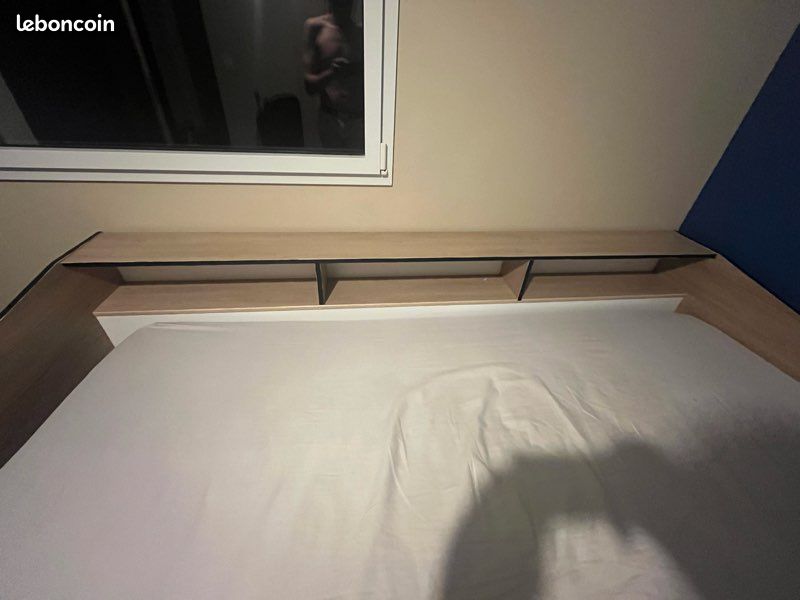 Lit une personne (image 1)