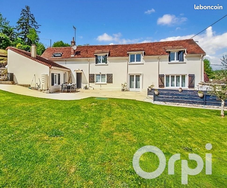 Maison 6 pièces 147 m² · à Neaufles-Saint-Martin · 147 m² · 275 000 €