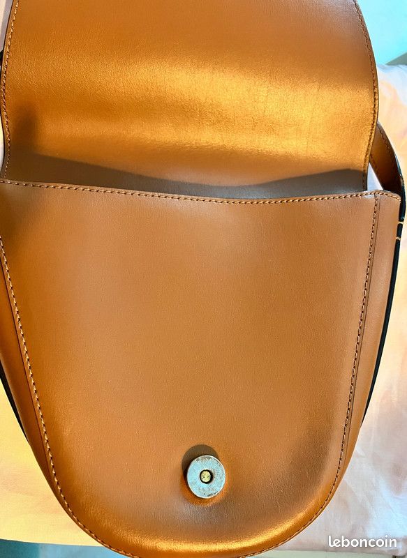 Sac Coccinelle cuir (image 6)