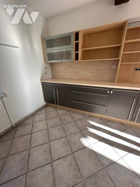 Maison a louer meyzieu - 5 pièce(s) - 95 m2 - Surfyn