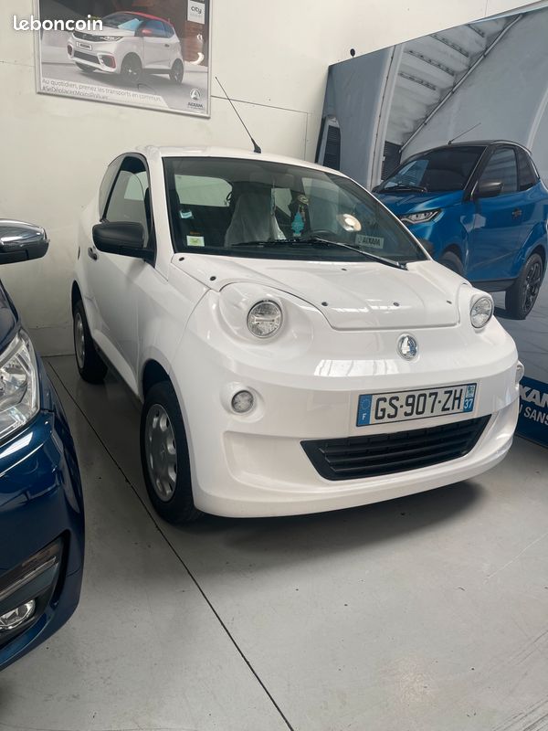 3000 km AIXAM - Voiture sans permis - Première main - MOOVY TOURS (image 1)