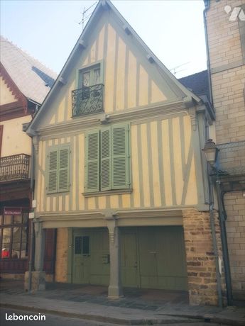 Immeuble 160 m² VITRE