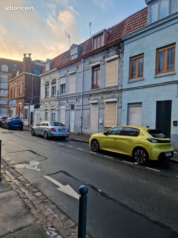 Maison 3 pièces 80 m² · à Lille · 80 m² · 110 000 €