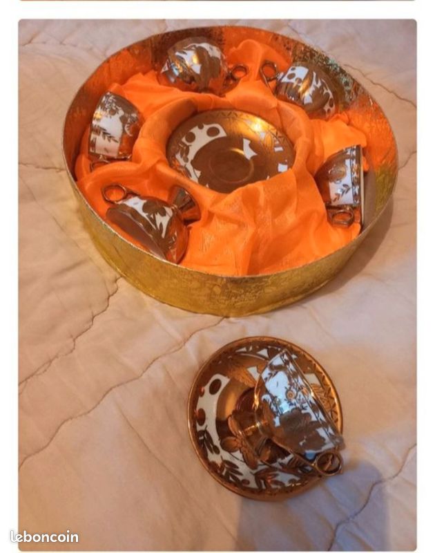Coffret à café doré (image 2)