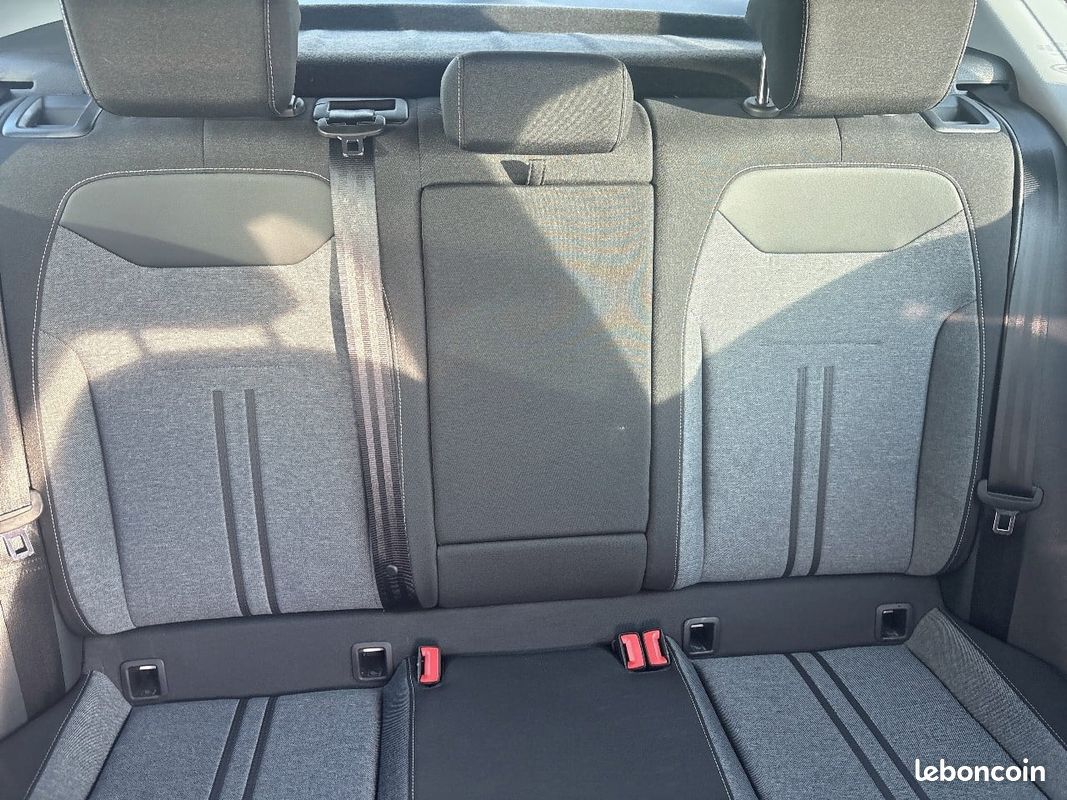 SEAT Ateca 2.0 TDI 115 ch Start/Stop Style Business (image 19)