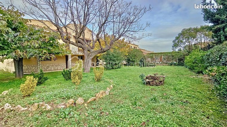 Maison 6 pièces 145 m²