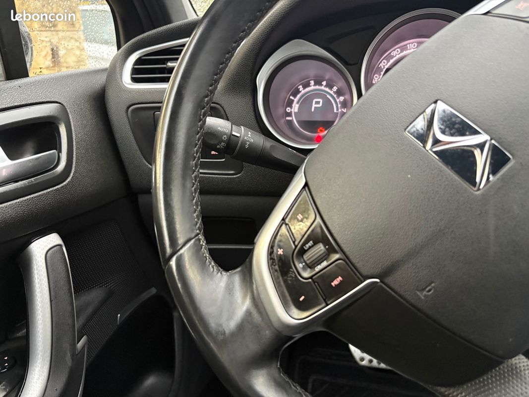 DS DS4 Crossback Sport Chic 1.6 bluehdi 120 EAT6 (image 16)
