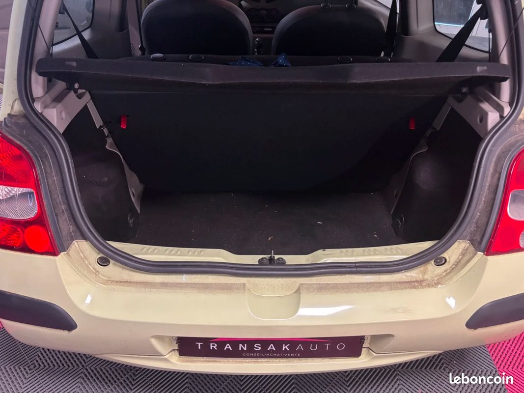 RENAULT TWINGO II 1.2 60 eco2 (image 17)