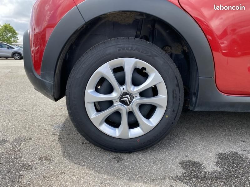 Citroen C3 1.5 BlueHDi 100ch S&S YOU (image 25)