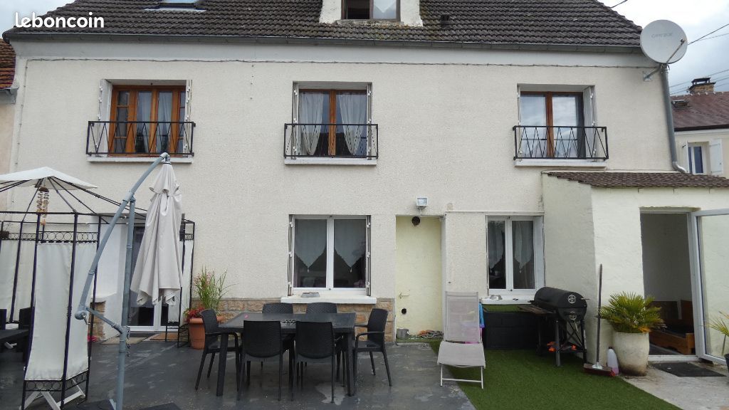 Maison 4 pièces 115 m² · à Montreuil-aux-Lions · 115 m² · 930 €/mois