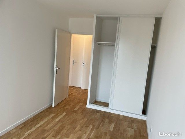 Appartement a louer le plessis-robinson - 3 pièce(s) - 57 m2 - Surfyn